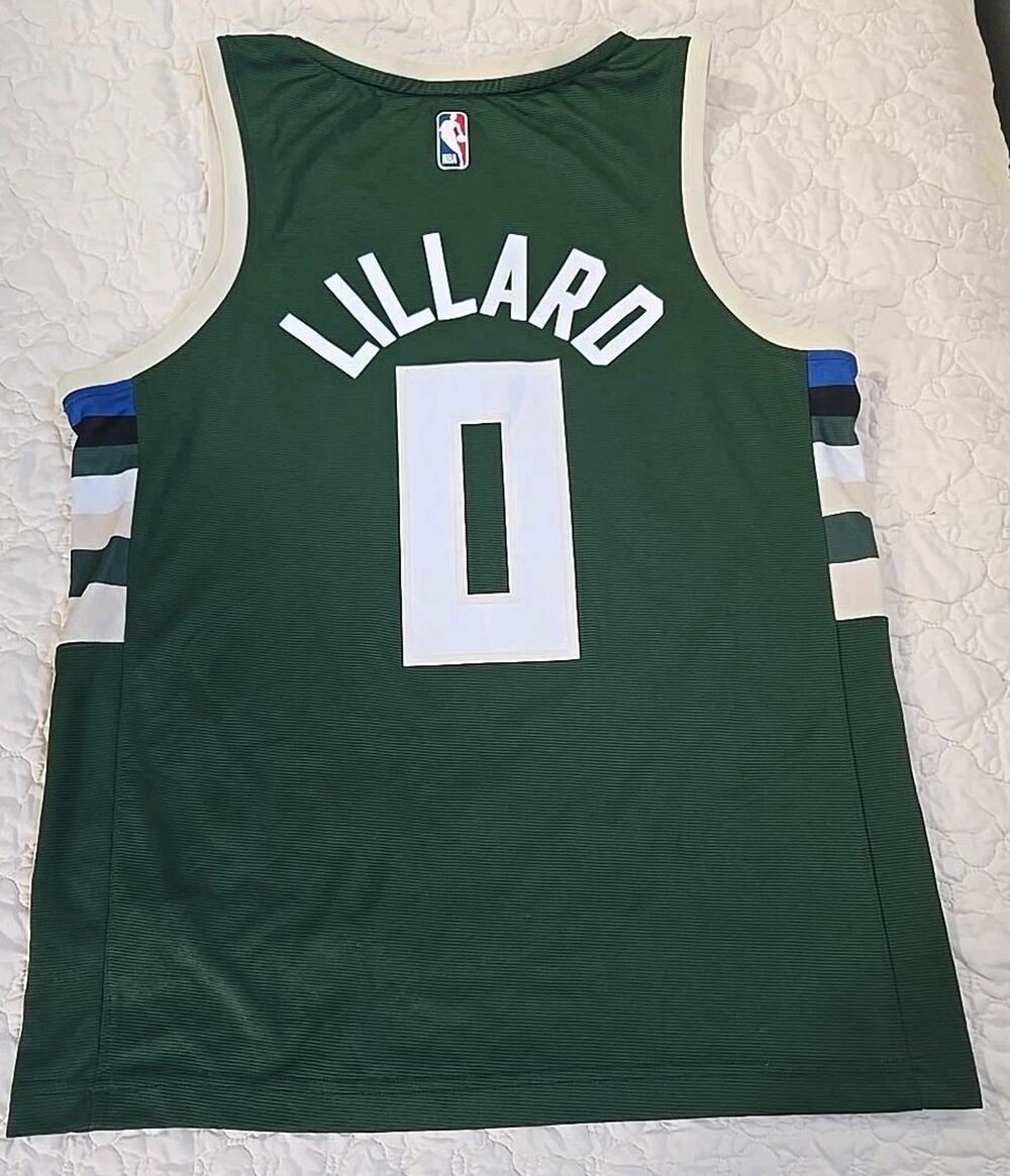 Damian Lillard Milwaukee Bucks #0 Fanatics NBA Jersey Green Men’s Small